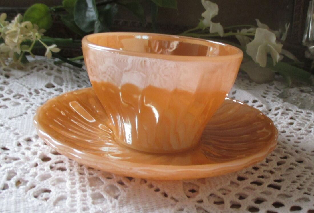 オンラインショップ Luster Peach King Fire Hocking Anchor Vintage 6 and Cup カップ＆ソーサー